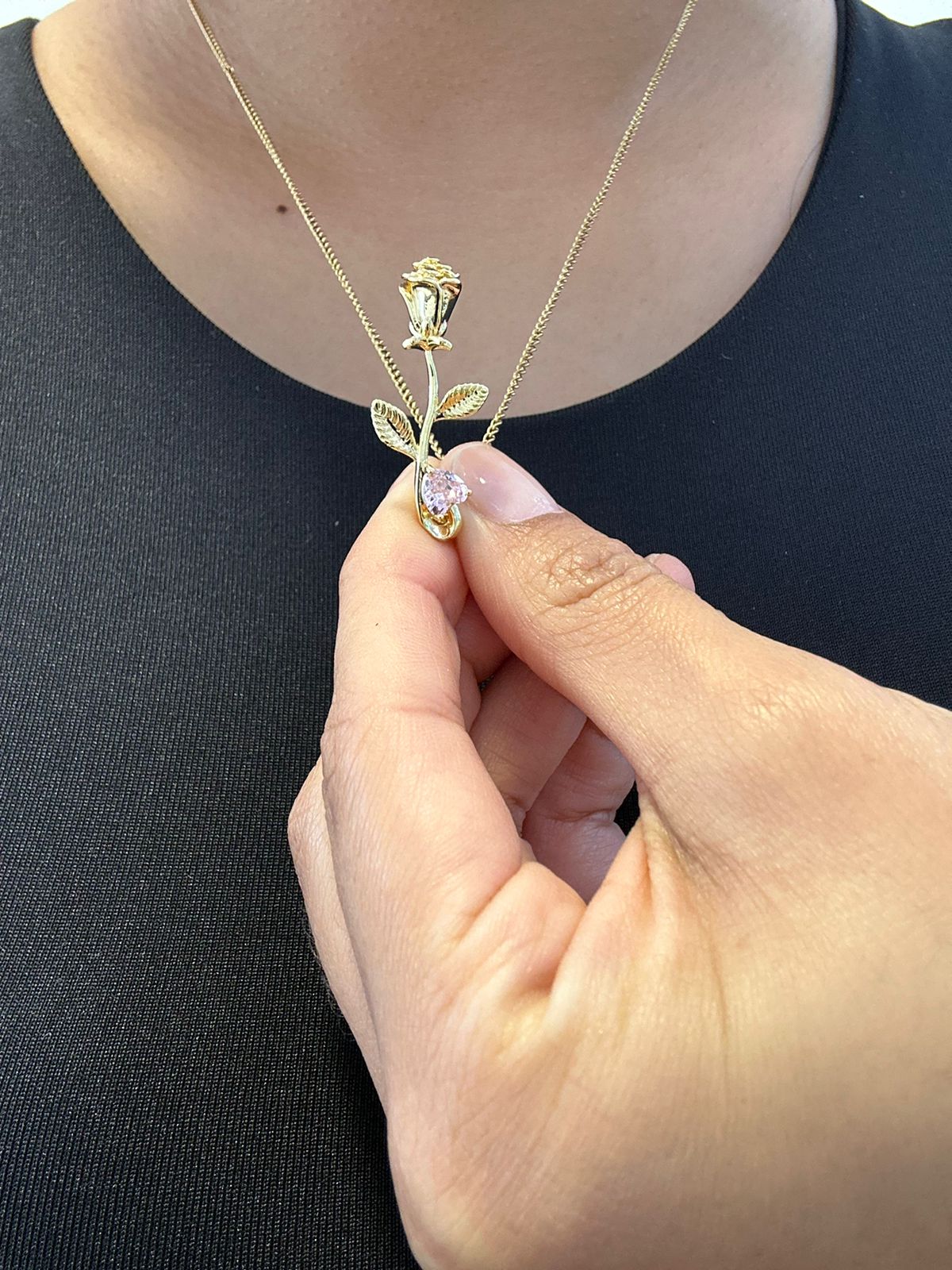 COLLAR ROSA ETERNA