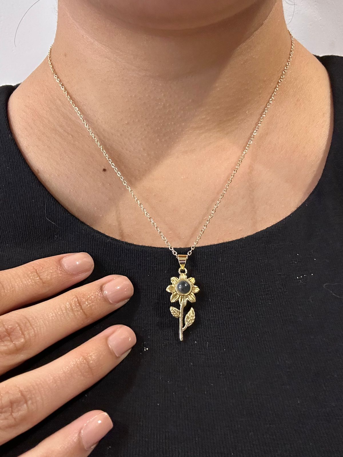 COLLAR GIRASOL + POLLITO DE AMOR