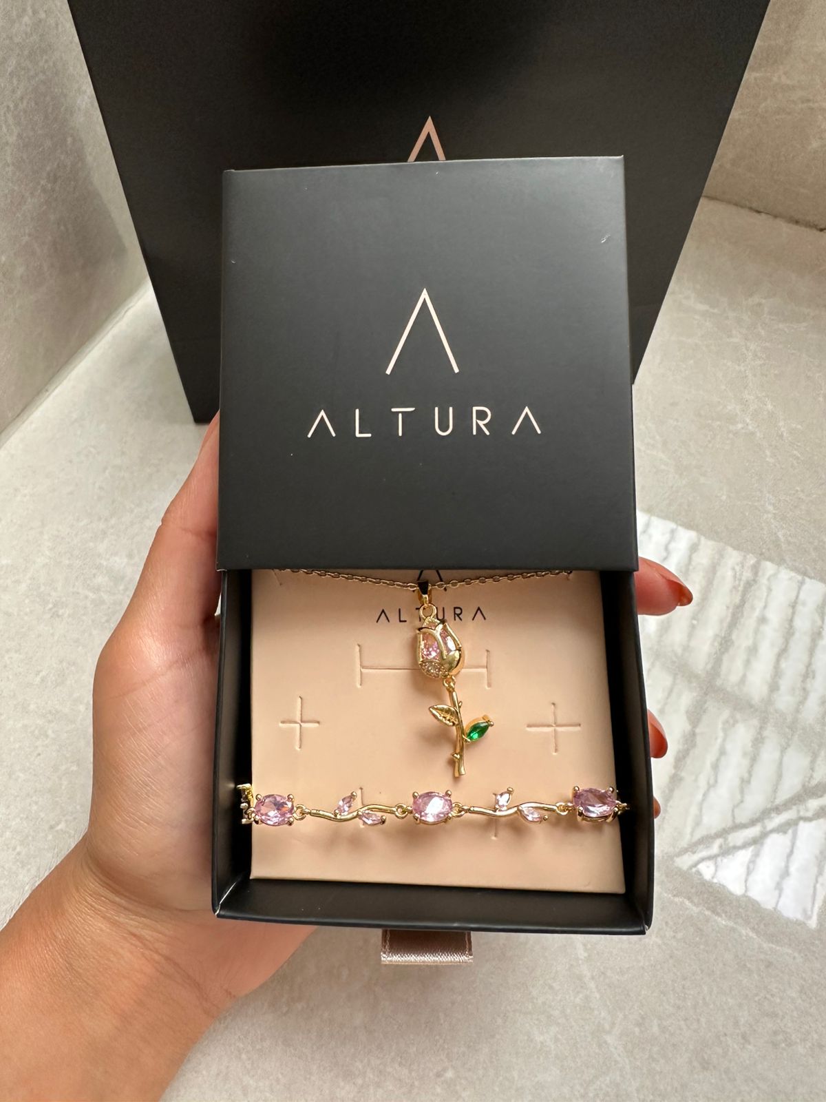 SET TULIPAN: COLLAR + BRAZALETE