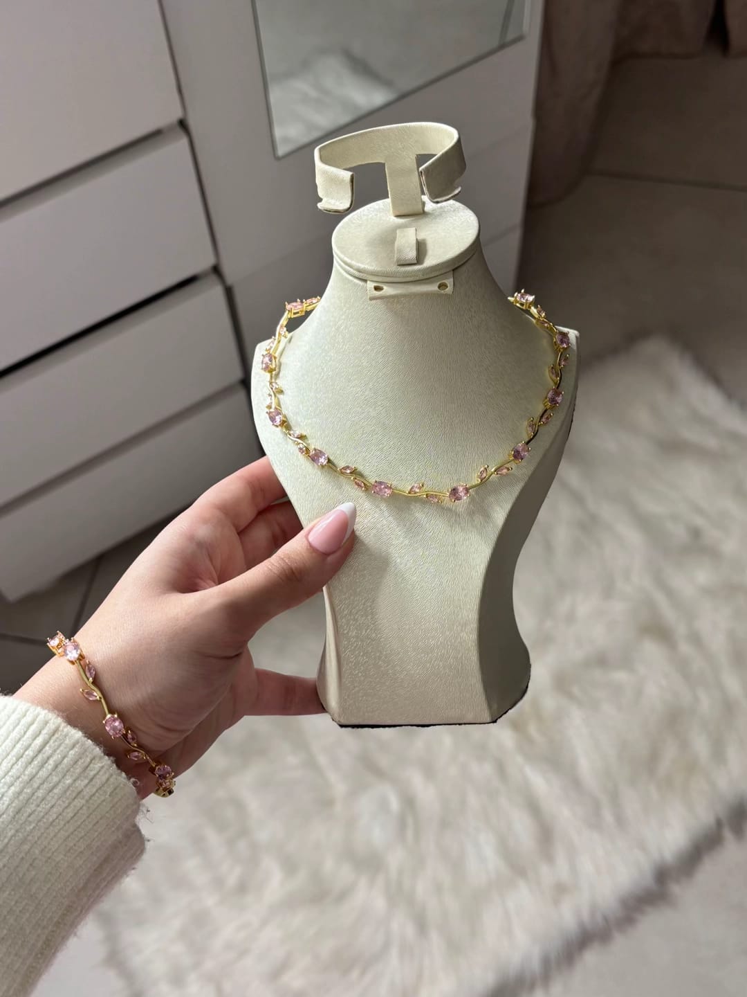 COLLAR TULIPAN + BRAZALETE (REGALO)