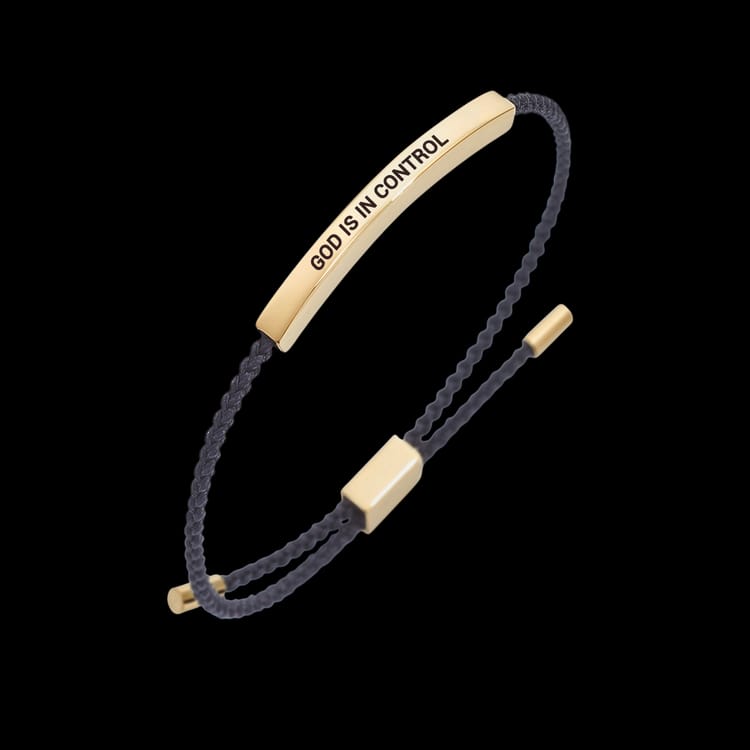 PULSERA: GOD IS IN CONTROL