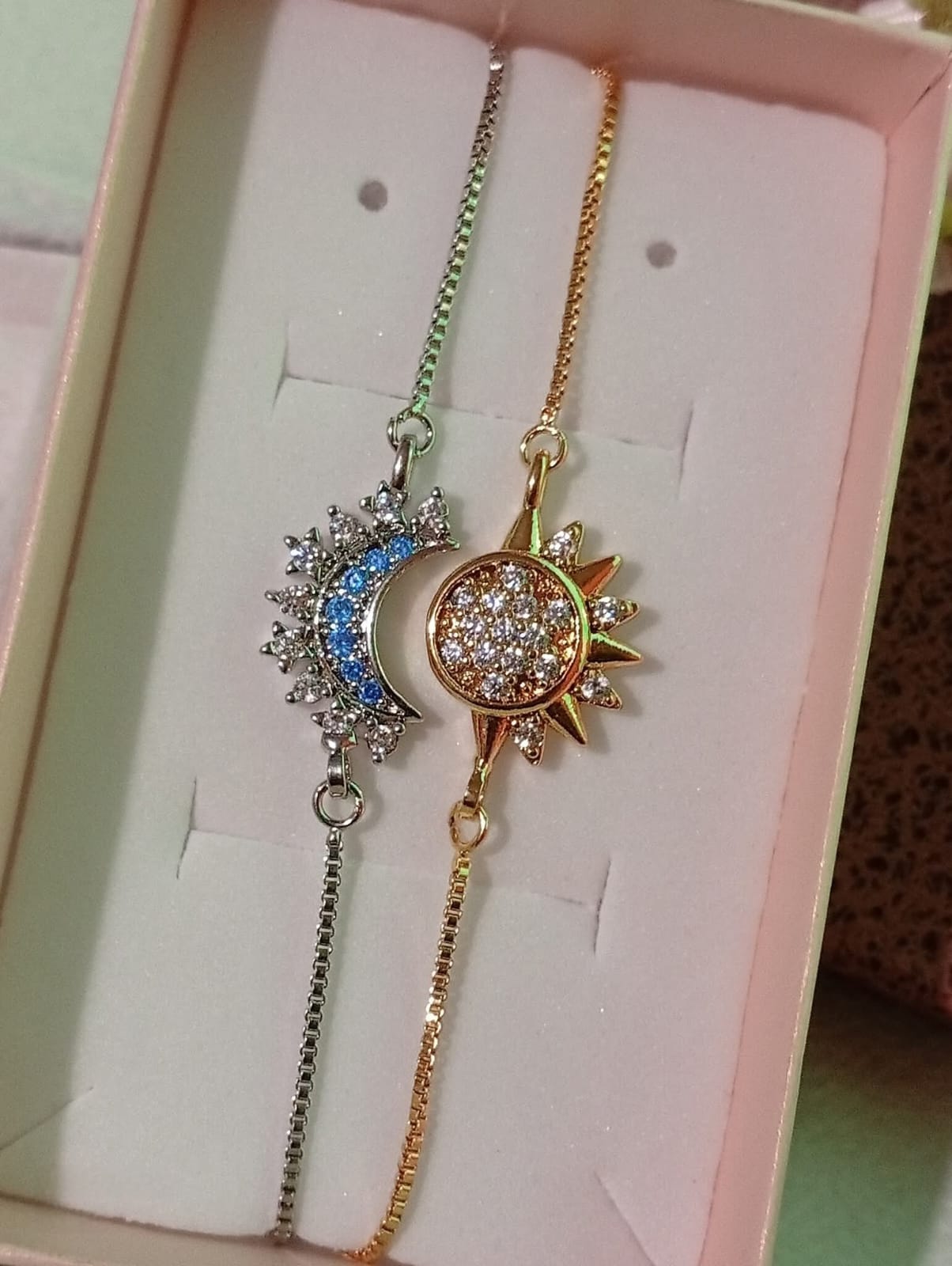 PULSERAS: SOL Y LUNA